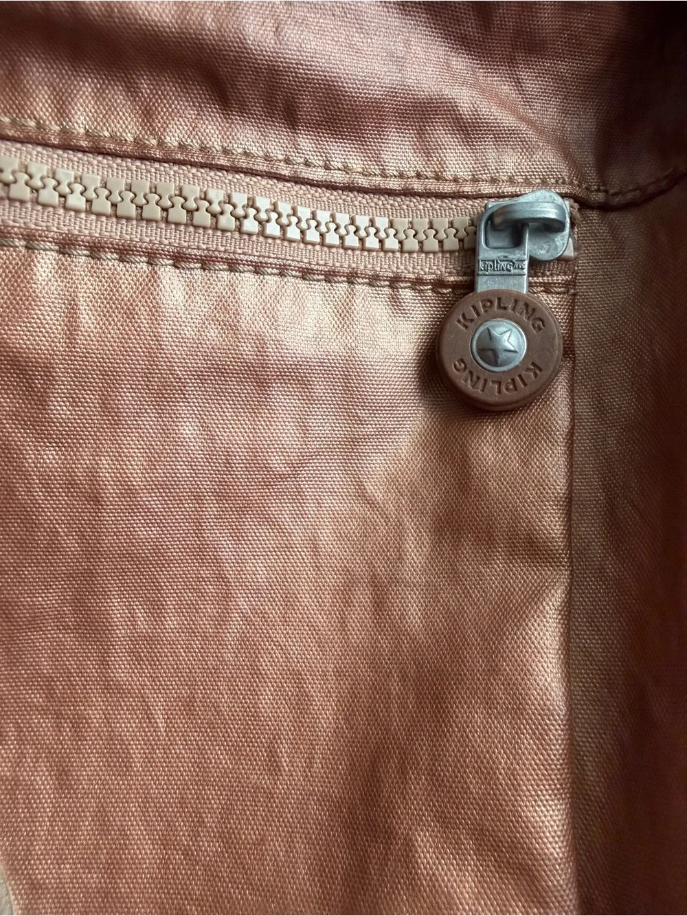 Women's Metallic Rose Crossbody Bag - Adjustable Strap